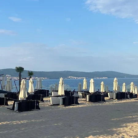 Paradiso 'в' 107 Private Cozy Несебър