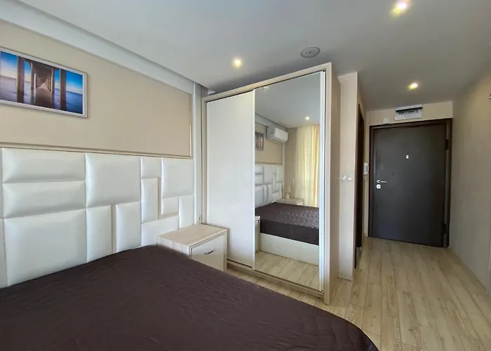 Paradiso 'в' 107 Private Cozy アパート