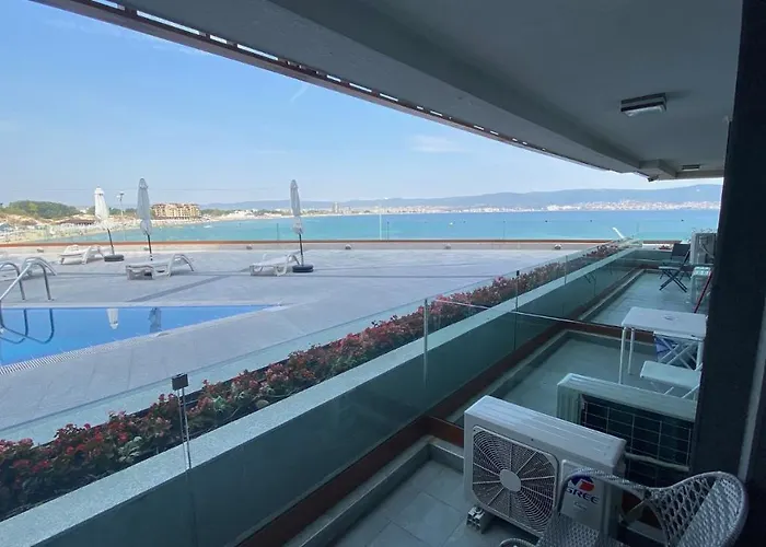 Paradiso 'в' 107 Private Cozy * ネセバル