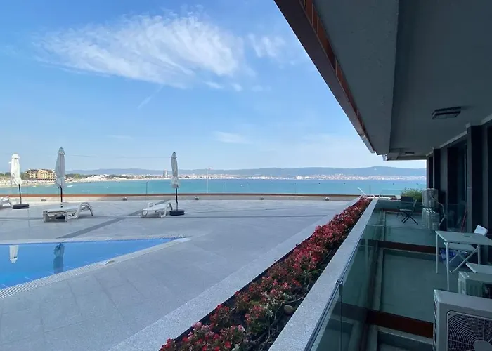 Paradiso 'в' 107 Private Cozy * ネセバル