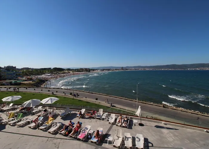 Paradiso 'в' 107 Private Cozy アパート ネセバル